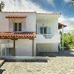 M&m Villa *