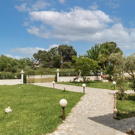 M&m Villa Vourvourou