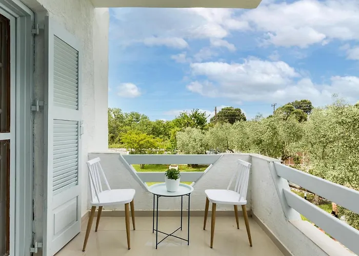 M&m Villa Vourvourou